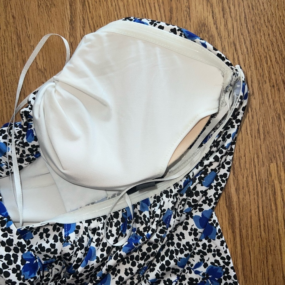 Express Bodysuit - Picture 6 of 7